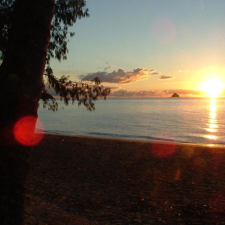 Marlin Waters Beachfront Apartments Palm Cove Luaran gambar