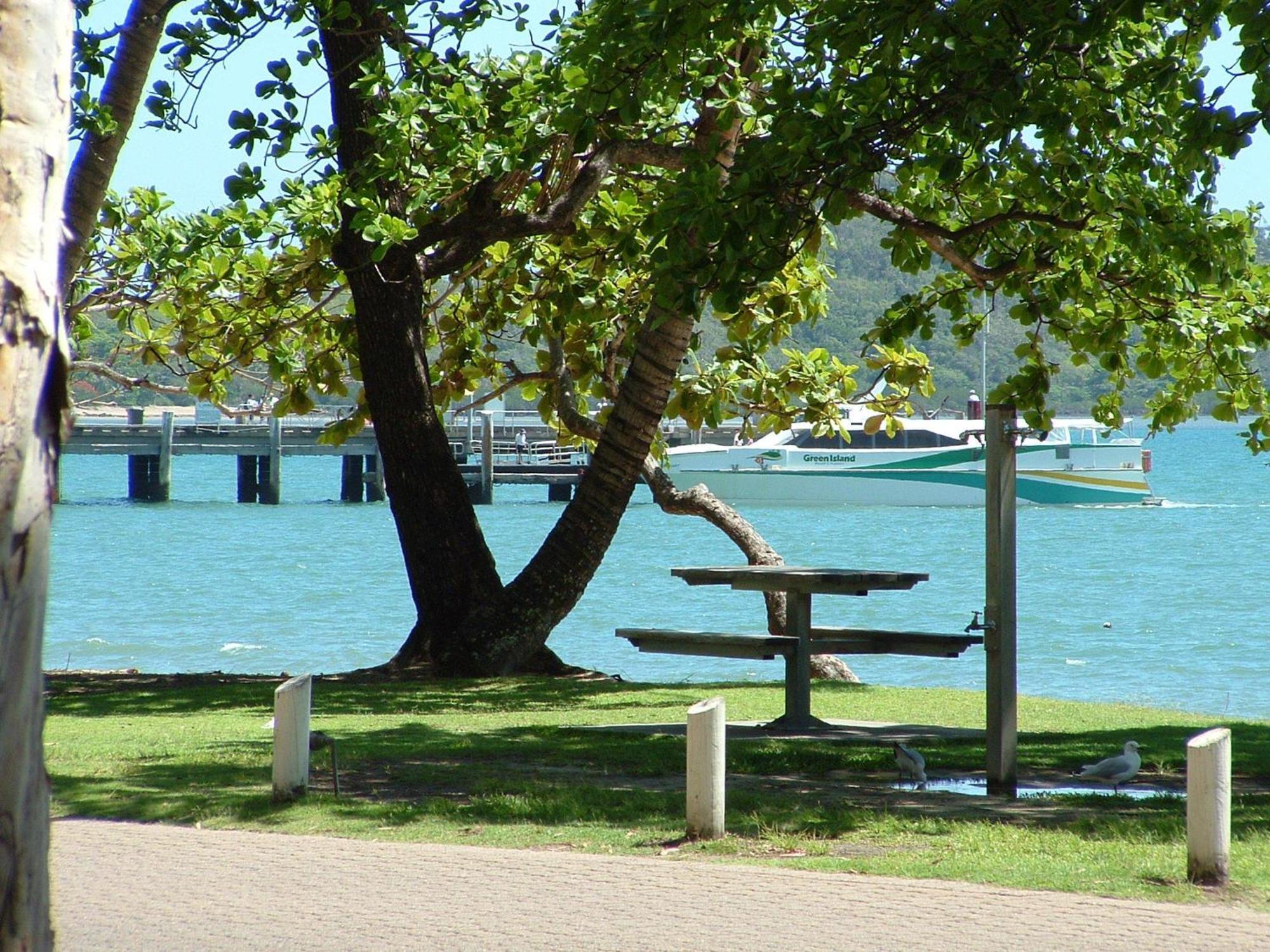 Marlin Waters Beachfront Apartments Palm Cove Luaran gambar