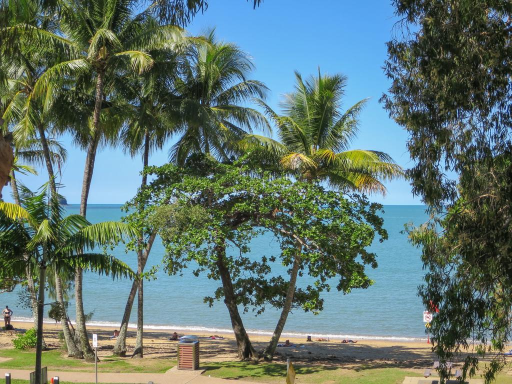 Marlin Waters Beachfront Apartments Palm Cove Luaran gambar
