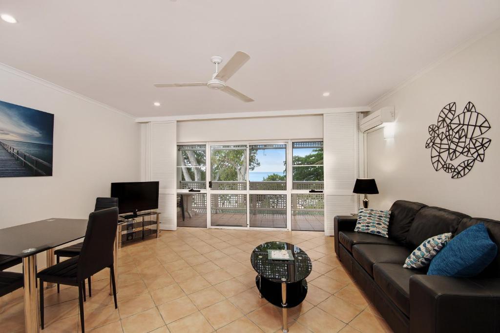 Marlin Waters Beachfront Apartments Palm Cove Bilik gambar
