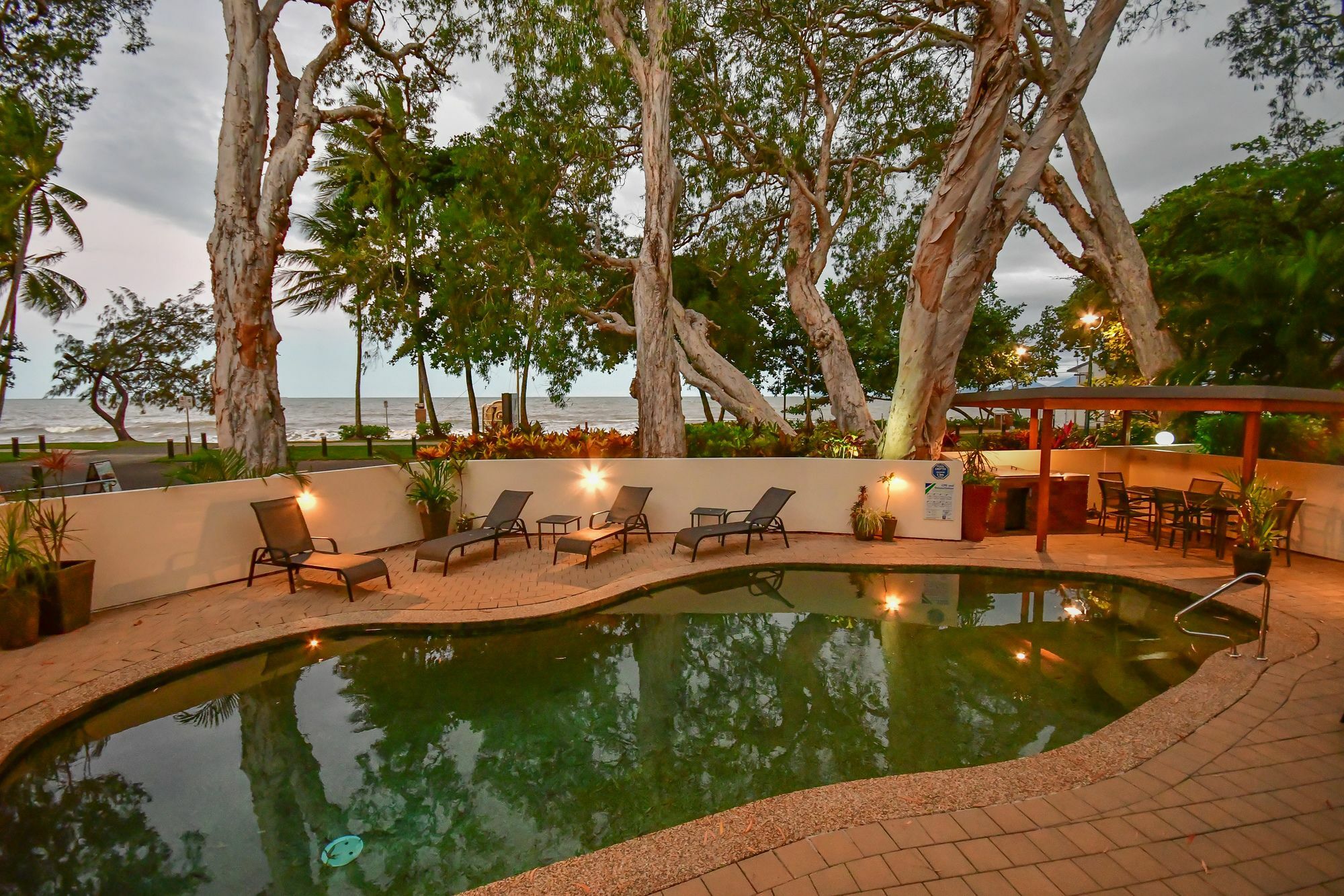 Marlin Waters Beachfront Apartments Palm Cove Luaran gambar