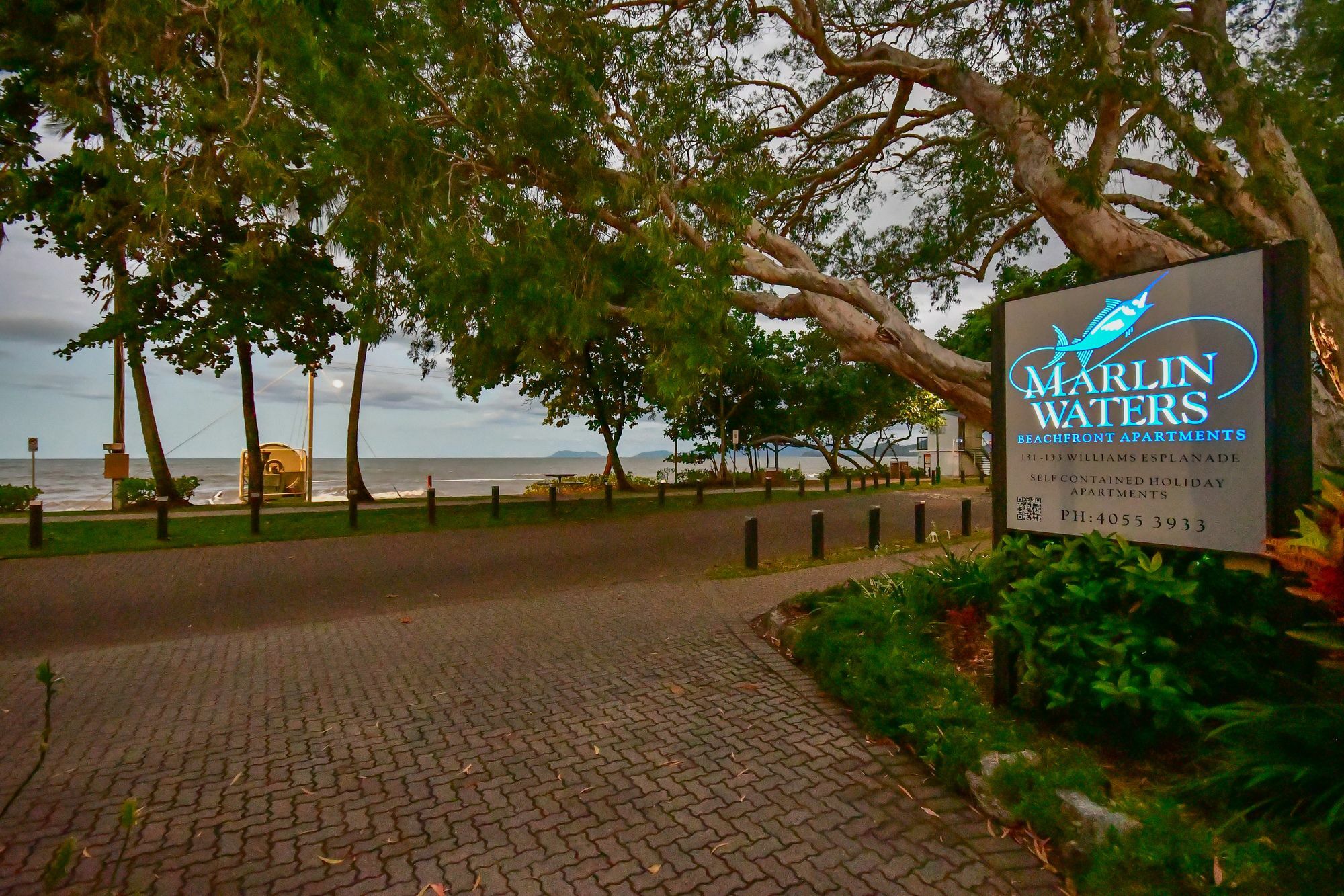 Marlin Waters Beachfront Apartments Palm Cove Luaran gambar